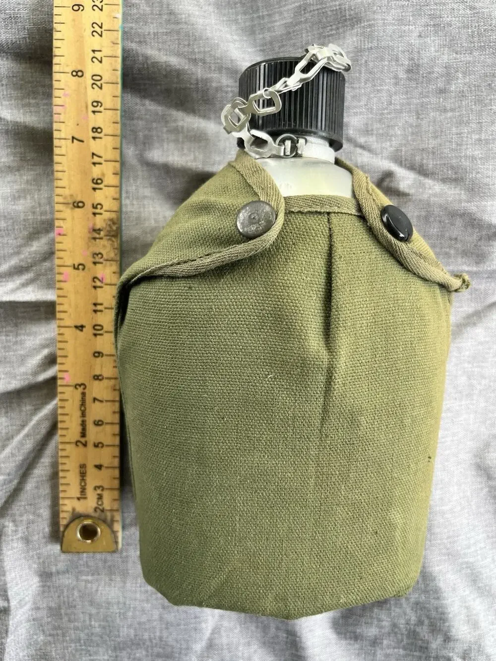 US Military Issue Vietnam Era Army USMC Water Canteen with Green Canvas Pouch U3
